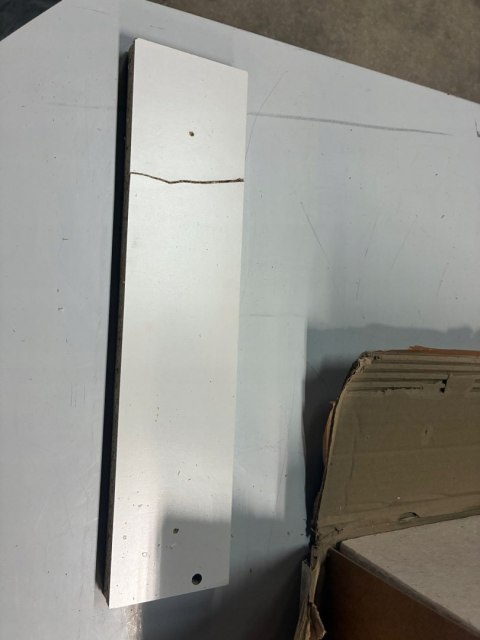 TOALETKA KOSMETYCZNA BIAŁA 90CM 4 PÓŁKI USZKODZONY ELEMENT TOALETKA KOSMETYCZNA BIAŁA 90CM 4 PÓŁKI USZKODZONY ELEMENT
